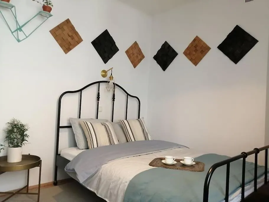 Klimatyczne Mieszkanie W Doskonalej Lokalizacji Apartment Warsaw 0*,  Poland